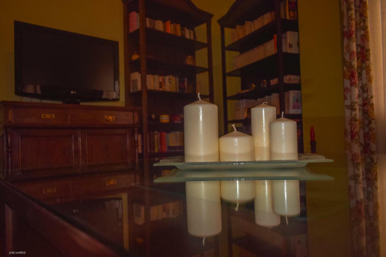 Appartamento Casa Blancaflor Peñaflor Esterno foto